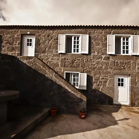 Alojamentos Pontas Negras